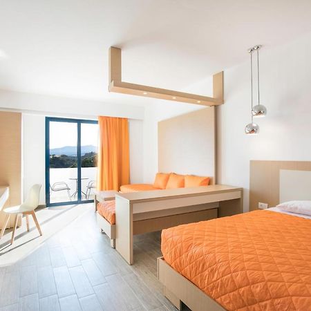 Ekaterini Hotel Kiotari Eksteriør billede